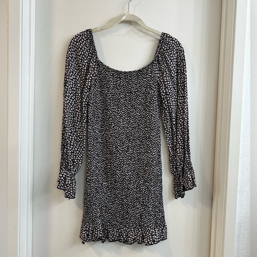 Pinkblush Black Ditsy Floral Smocked Long Sleeve Maternity Mini Dress Size M